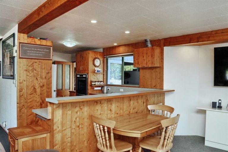 Photo of property in 19 Mclaughlins Road, Darfield, 7510