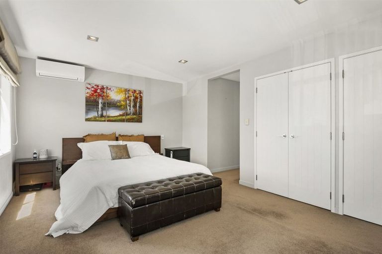 Photo of property in 96a Anzac Street, Takapuna, Auckland, 0622