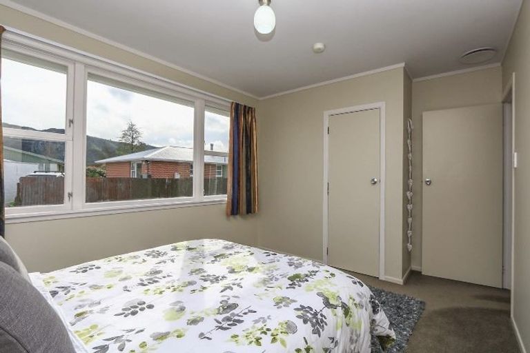 Photo of property in 147 Clouston Park Road, Clouston Park, Upper Hutt, 5018