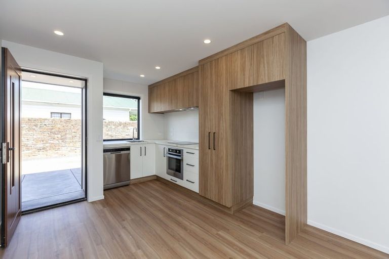 Photo of property in 28c Sussex Street, Levin, 5510