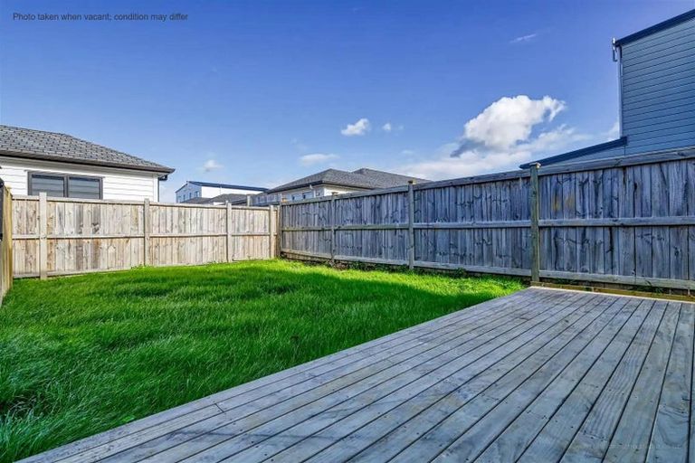 Photo of property in 17a Waka Ama Road, Karaka, Papakura, 2113