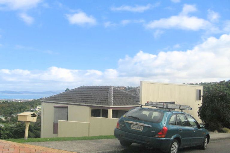 Photo of property in 96 Viewmont Drive, Harbour View, Lower Hutt, 5010