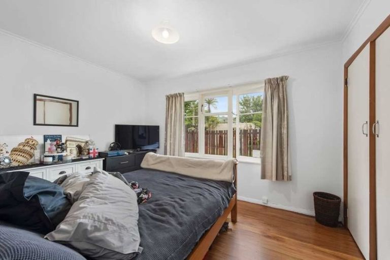 Photo of property in 210 Akatarawa Road, Birchville, Upper Hutt, 5018