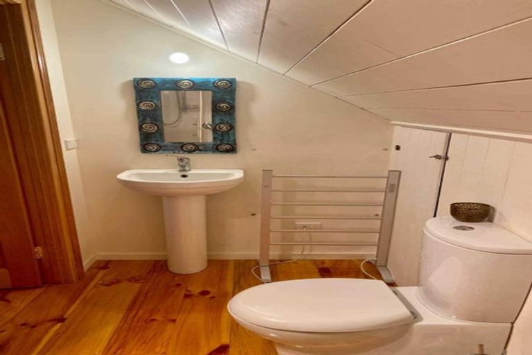 Photo of property in 402 Waipu Caves Road, Waipu, Whangarei, 0178