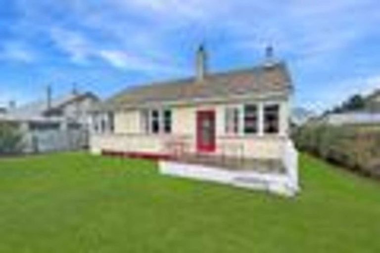 Photo of property in 18 Takahe Street, Taihape, 4720
