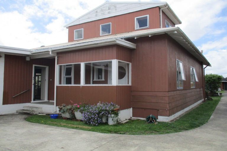 Photo of property in 36 Hereford Street, West End, Palmerston North, 4410