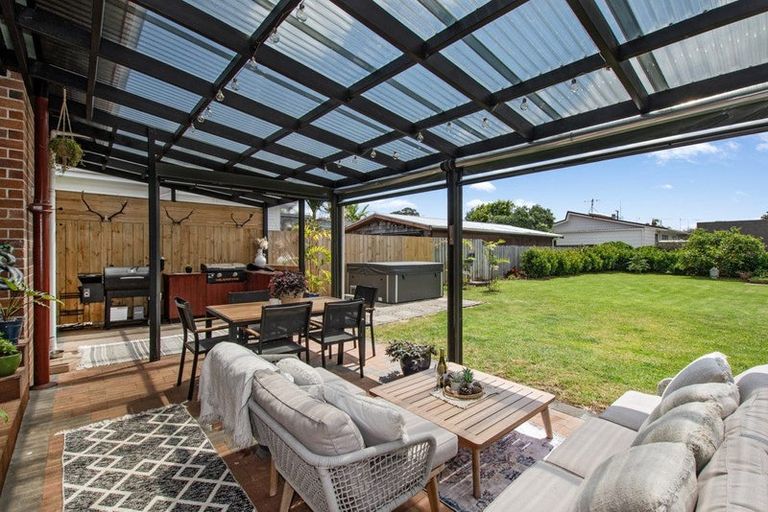 Photo of property in 13 Shortland Street, Regent, Whangarei, 0112