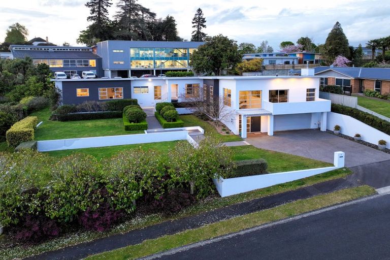 Photo of property in 9 Callard Place, Riverlea, Hamilton, 3216