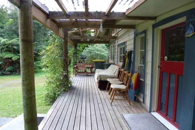 Photo of property in 1286 Lake Kaniere Road, Lake Kaniere, Kokatahi, 7881