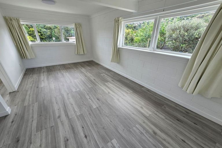 Photo of property in 53 Holland Road, Hillcrest, Auckland, 0627