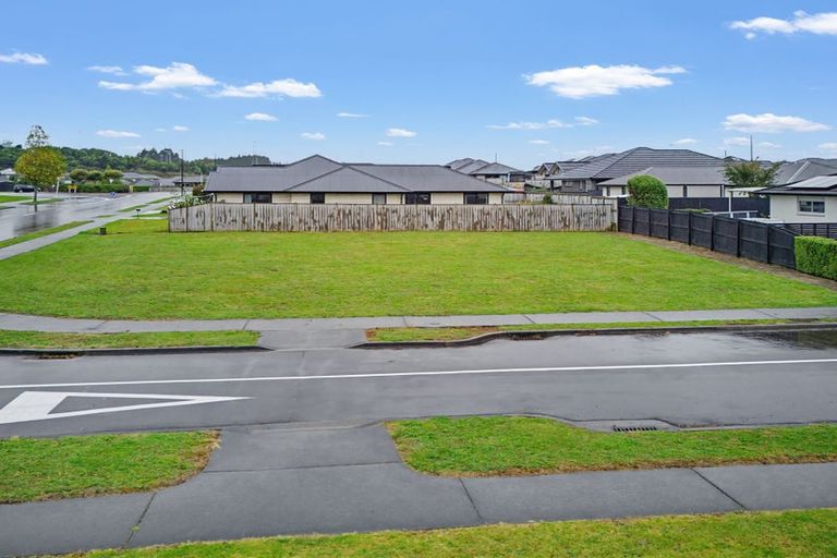 Photo of property in 1 Glenkirk Crescent, Pokeno, 2402