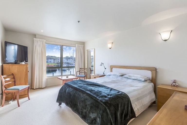 Photo of property in 50 Harbour Village Drive, Gulf Harbour, Whangaparaoa, 0930