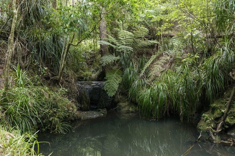 Photo of property in 27 Lett Road, Snells Beach, 0920