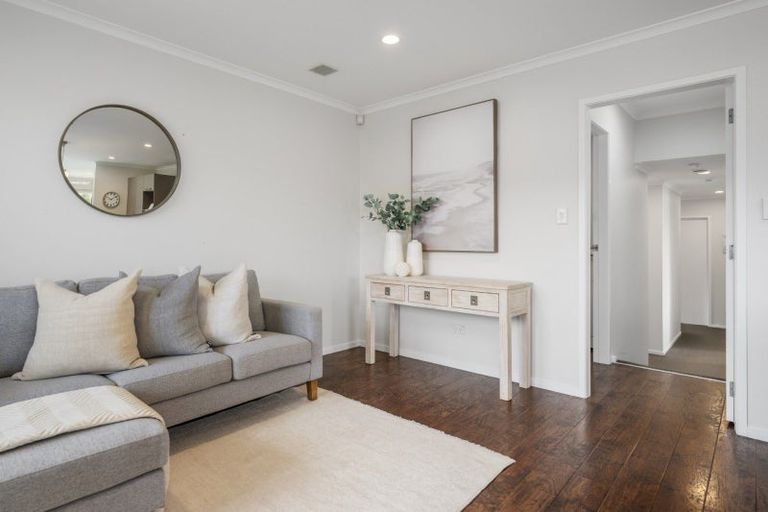 Photo of property in 2 Carex Close, Pyes Pa, Tauranga, 3112