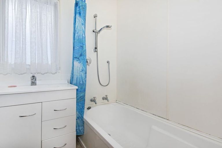 Photo of property in 3 Ikatere Place, Raumanga, Whangarei, 0110