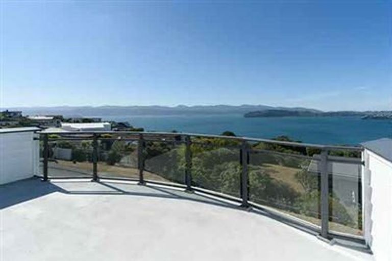 Photo of property in 58 Rama Crescent, Khandallah, Wellington, 6035