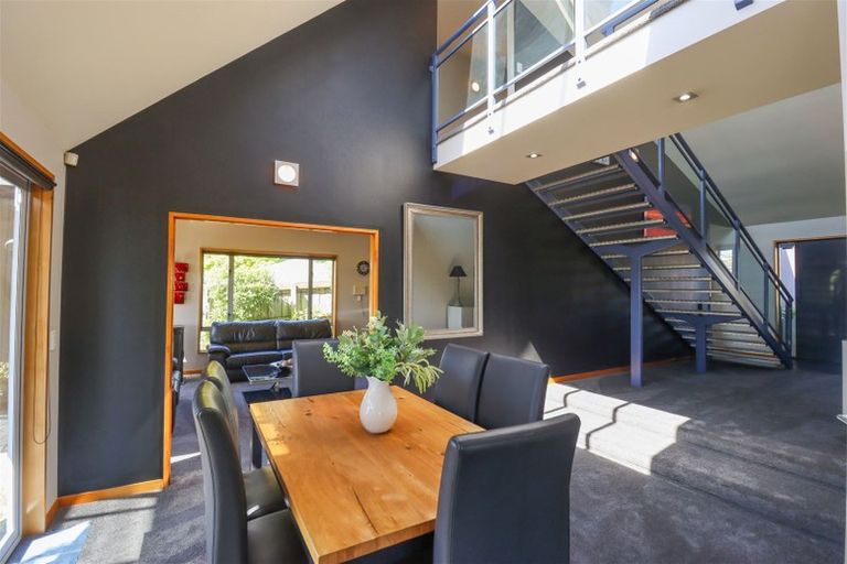 Photo of property in 35 Ashbury Avenue, Waimataitai, Timaru, 7910