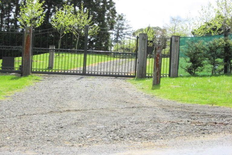 Photo of property in 39-41 Totara Road, Whenuapai, Auckland, 0618