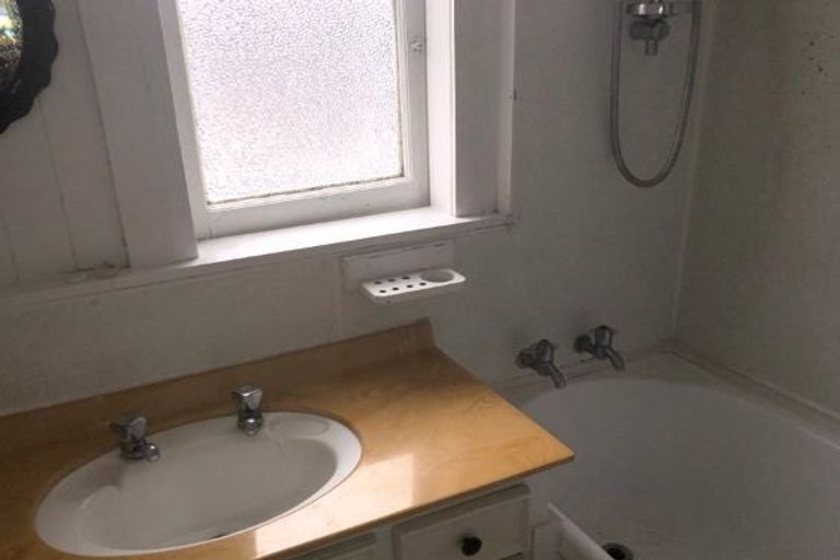 Photo of property in 37 Morningside Road, Morningside, Whangarei, 0110