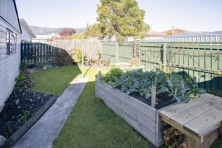 Photo of property in 47 Aldinga Avenue, Stoke, Nelson, 7011