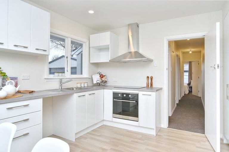 Photo of property in 1/135 Champion Street, Edgeware, Christchurch, 8013