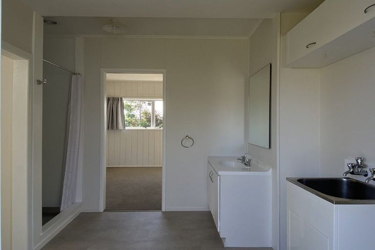 Photo of property in 9 Foster Crescent, Snells Beach, 0920