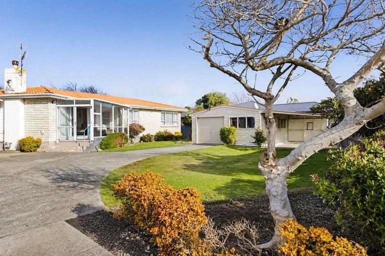 Photo of property in 52a Dixon Avenue, Hawera, 4610