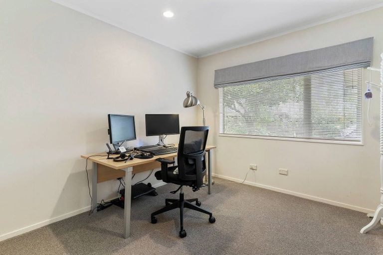 Photo of property in 21a Butterworth Avenue, Opaheke, Papakura, 2113