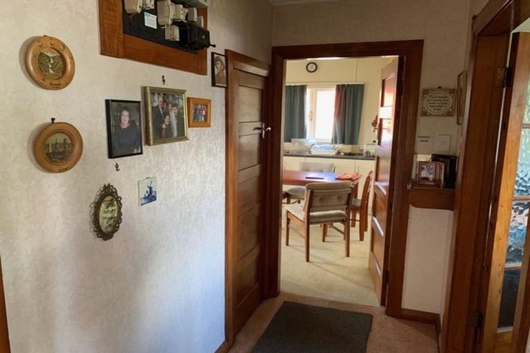 Photo of property in 11 Trafalgar Street, Dannevirke, 4930