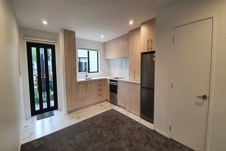 Photo of property in 2/307 Armagh Street, Christchurch Central, Christchurch, 8011