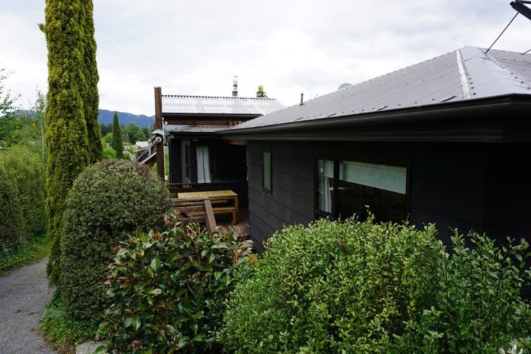 Photo of property in 19 Chalet Crescent, Hanmer Springs, 7334