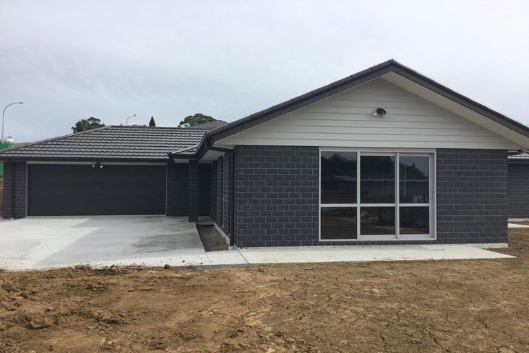 Photo of property in 48 Cyrus Street, Whalers Gate, New Plymouth, 4310