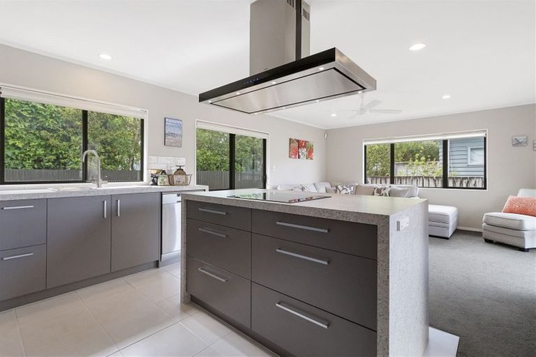 Photo of property in 207b The Square, Whangamata, 3620