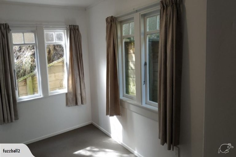 Photo of property in 57-59 Seaview Road, Paremata, Porirua, 5024