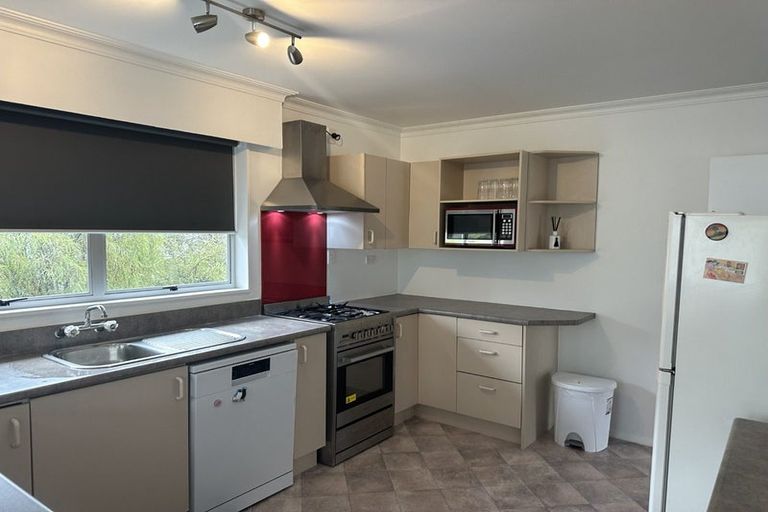 Photo of property in 1 Dorset Street, Picton, 7220