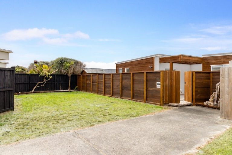 Photo of property in 19a Ruby Cove, Omaha, 0986