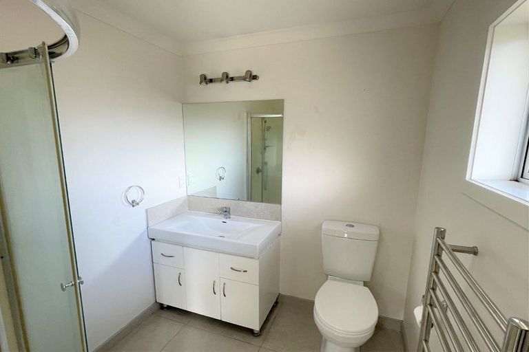 Photo of property in 34 Bernard Street, Chedworth, Hamilton, 3210