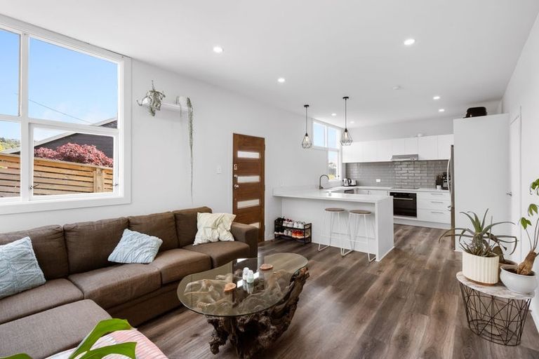 Photo of property in 33 Easther Crescent, Kew, Dunedin, 9012