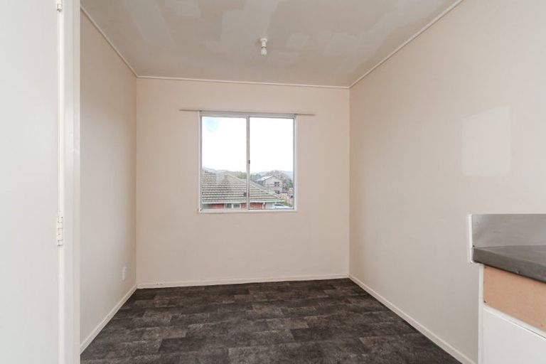 Photo of property in 7/30 Treadwell Street, Naenae, Lower Hutt, 5011