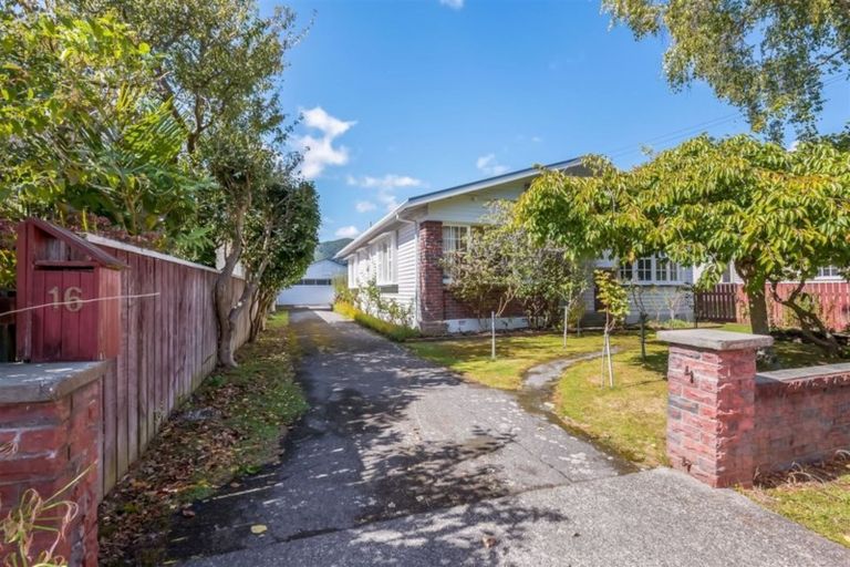 Photo of property in 16 Matai Street, Woburn, Lower Hutt, 5010