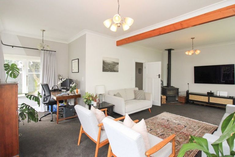 Photo of property in 71 Freyberg Street, Lyall Bay, Wellington, 6022