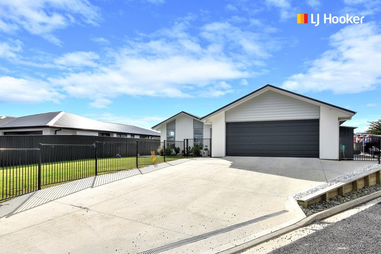 Photo of property in 29 Owhiro Avenue, Mosgiel, 9024