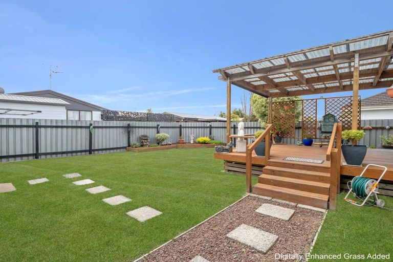 Photo of property in 8 Norman Street, Nawton, Hamilton, 3200