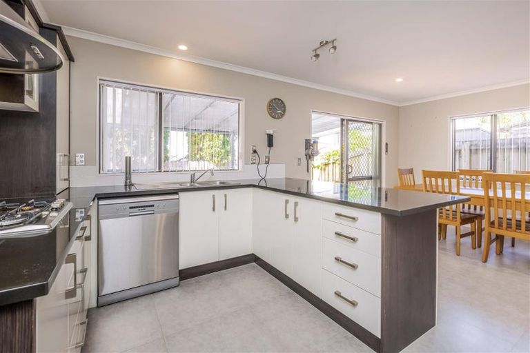 Photo of property in 75 Mandival Avenue, Flat Bush, Auckland, 2019