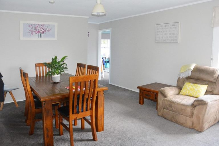 Photo of property in 37 Allan Road, Burgess Park, New Plymouth, 4371