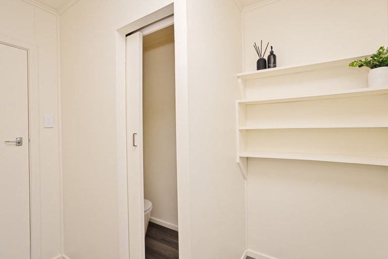 Photo of property in 35 Holloway Street, Waikiwi, Invercargill, 9810