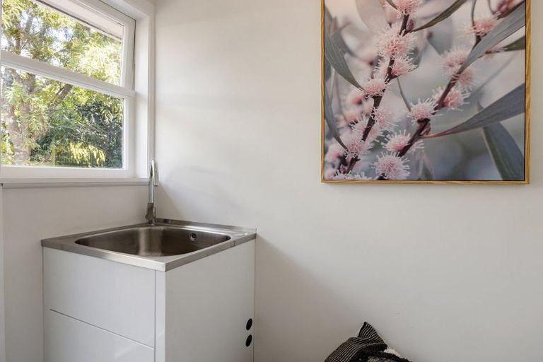 Photo of property in 3 Maynard Place, Temple View, Hamilton, 3218