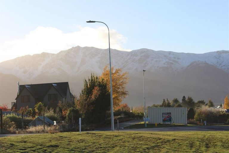 Photo of property in 14 Rosella Lane, Lake Hawea, 9382