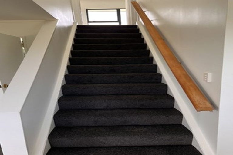 Photo of property in 27a Kentwood Drive, Woodridge, Wellington, 6037