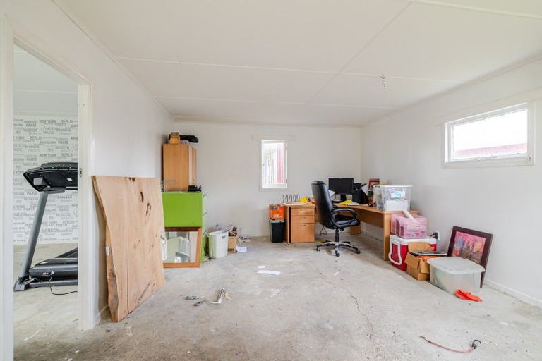 Photo of property in 472 Range Road, Woodville, 4997